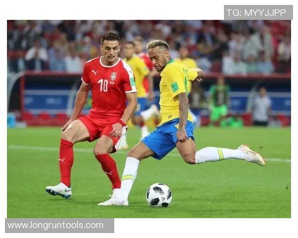 2017年巴西与巴拉圭足球赛战术分析及比赛亮点回顾