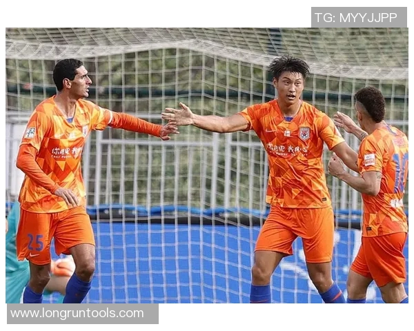 中超天海对阵鲁能精彩直播全程回顾与赛后分析