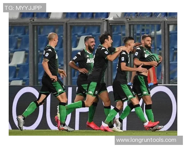 尤文图斯与萨索洛激战正酣进球大战引发球迷热议 尤文图斯与萨索洛激战正酣进球大战引发球迷热议