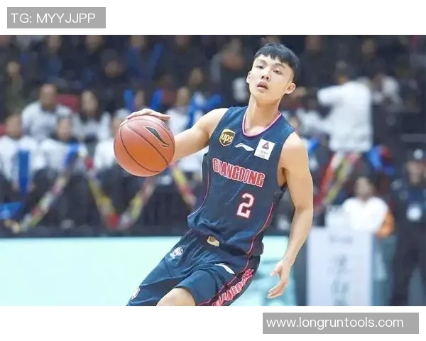 徐杰:从青年才俊到篮球赛场的闪耀明星之路 徐杰:从青年才俊到篮球赛场的闪耀明星之路