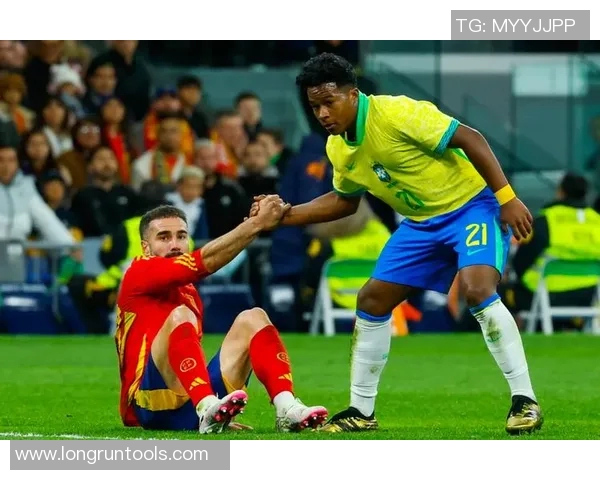 激情碰撞友谊赛法国队对阵西班牙队展现足球魅力与团结精神 激情碰撞友谊赛法国队对阵西班牙队展现足球魅力与团结精神