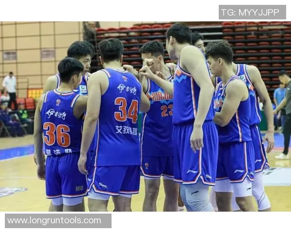 CBA季前赛精彩回放辽宁队对阵青岛队全场精彩瞬间回顾 CBA季前赛精彩回放辽宁队对阵青岛队全场精彩瞬间回顾