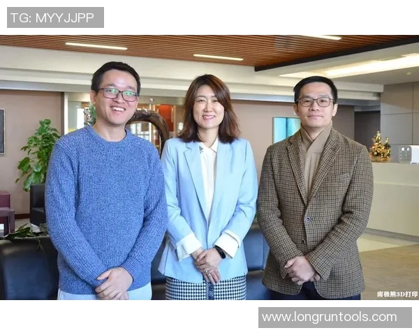 陈娜畅谈英雄联盟职业生涯与成长历程的深度专访 陈娜畅谈英雄联盟职业生涯与成长历程的深度专访