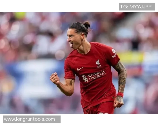 努涅斯在赛场上的崛起与挑战:从新星到球队核心的成长之路