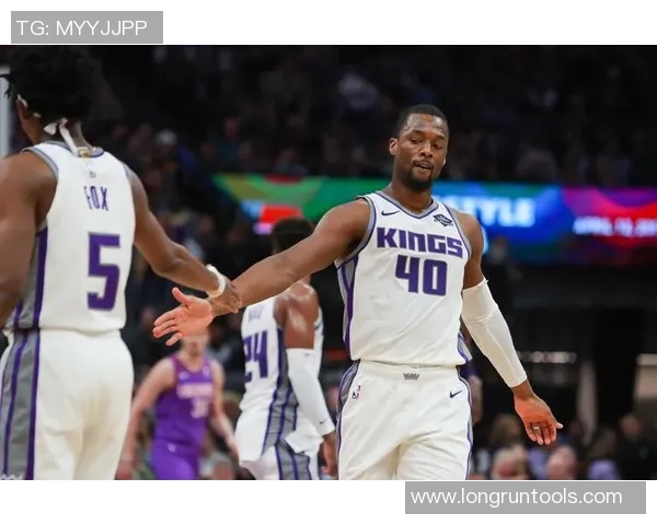 哈里森巴恩斯如何在NBA赛场上展现领袖风范与团队精神