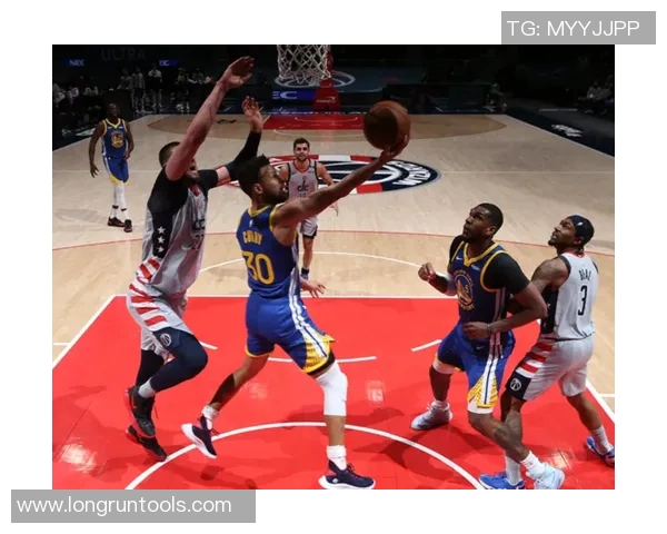 奇才与勇士历史交战回顾及战绩分析揭秘两队对决的精彩瞬间与战术演变