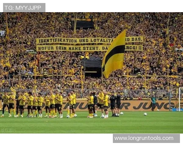 多特蒙德与夫斯堡精彩对决直播全程回顾与分析