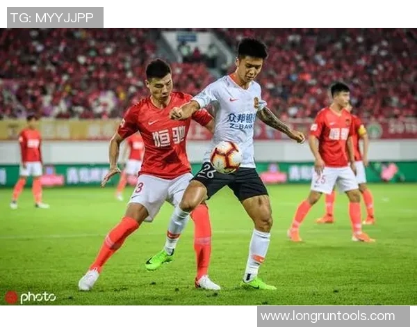 恒大与卓尔全场对决精彩回顾及赛后分析展现足球魅力与团队精神