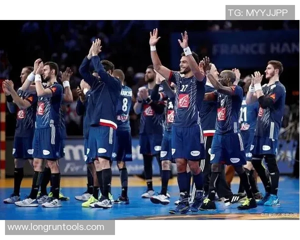 费城球队迎战辛辛那提挑战赛精彩纷呈球迷热情高涨