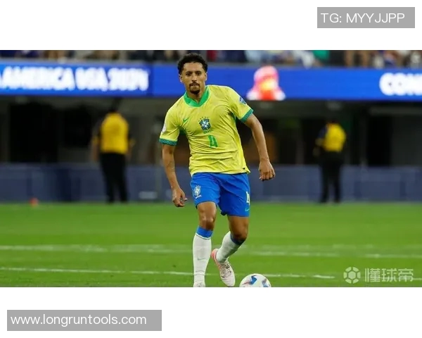 马尔基尼奥斯的职业生涯与成就解析：从巴西新星到世界顶级后卫的蜕变之路