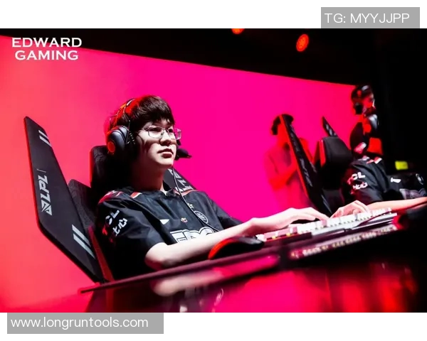 LNG战队如何在英雄联盟赛场上实现快速变革与崛起之路