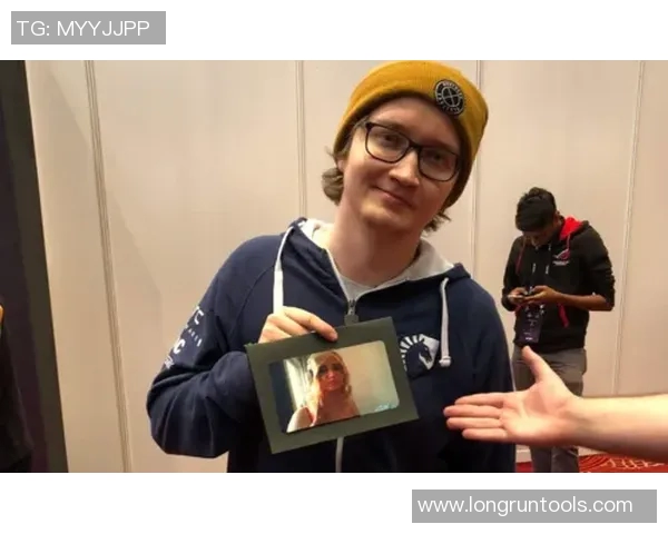 DOTA2热议：WE战队团队协作引发的争议与反思分析