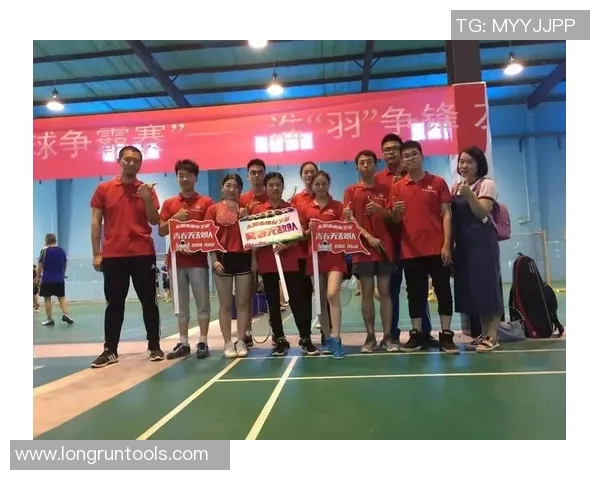 广州羽毛球队的速度之道：从训练到比赛的全方位解析与探讨